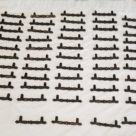 Vintage Antiqued Brass Bronze Drawer Cabinet Pulls 3 inch Set of 25 or ? - Picture 6 of 6